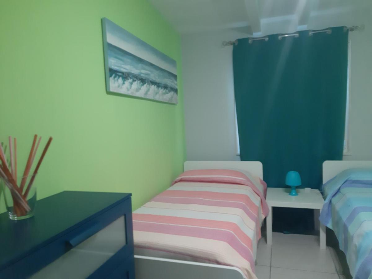 Attico Con Terrazza A Bari Apartamento Exterior foto