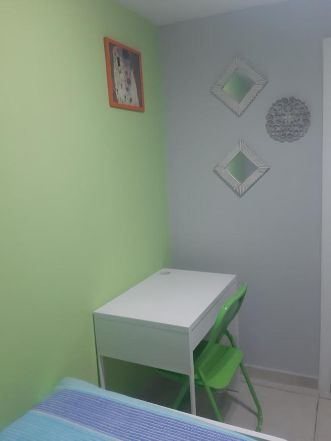 Attico Con Terrazza A Bari Apartamento Exterior foto