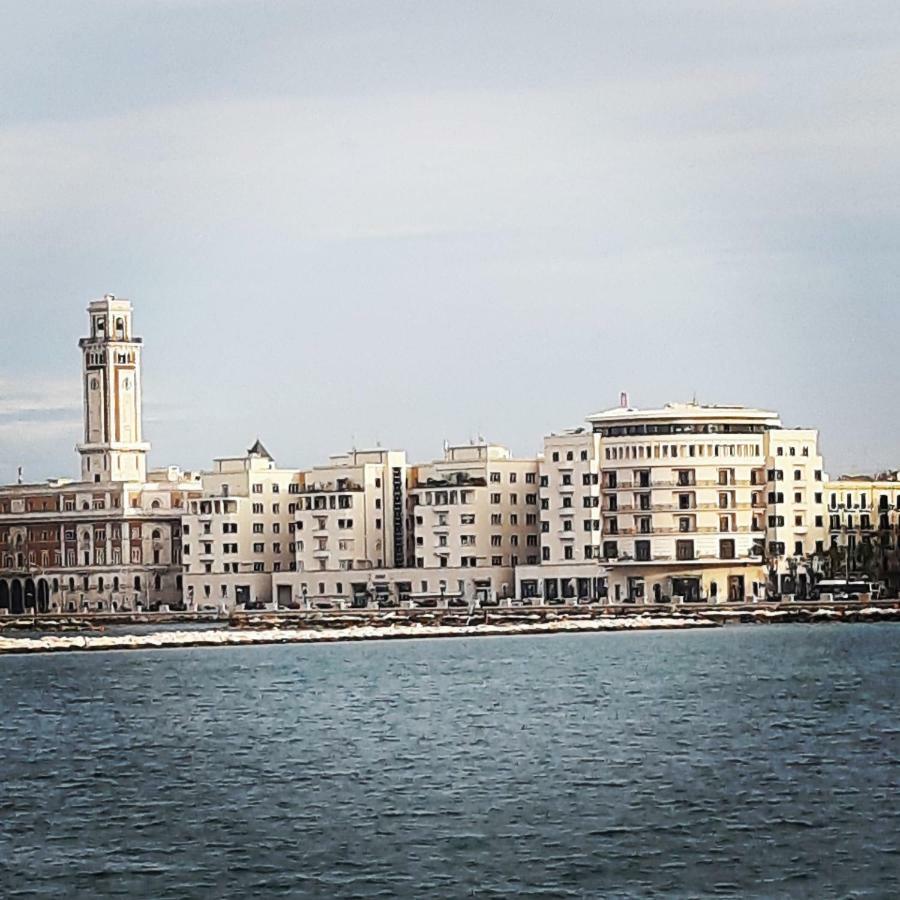 Attico Con Terrazza A Bari Apartamento Exterior foto